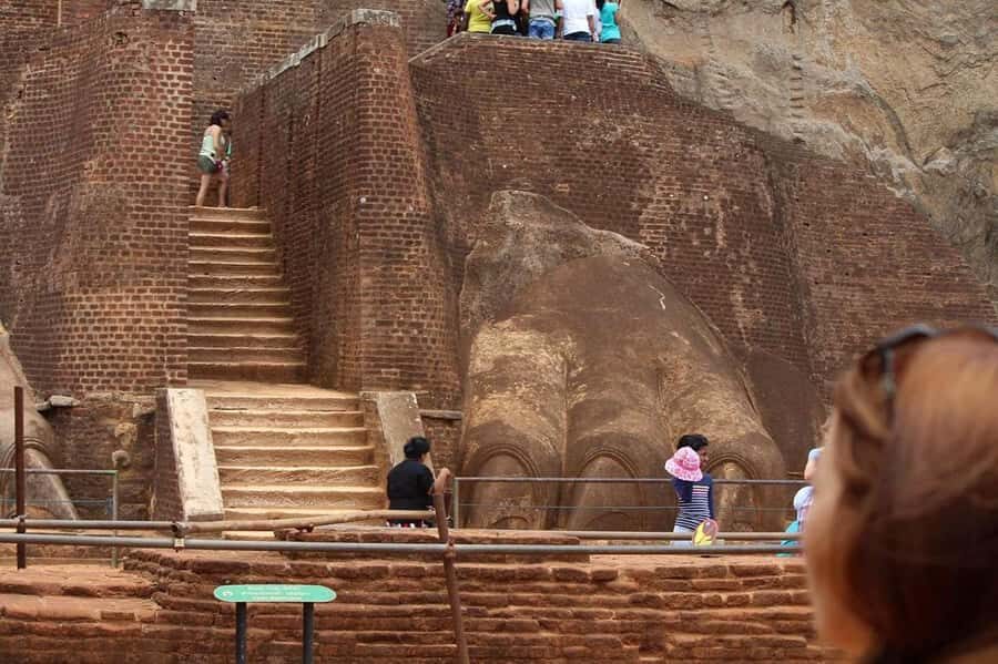Colombo: Sigiriya Rock Fortress & Dambulla Cave Temple Tour - Sigiriya Rock Fortress: Lion Paws, Frescoes, and the Big Climb