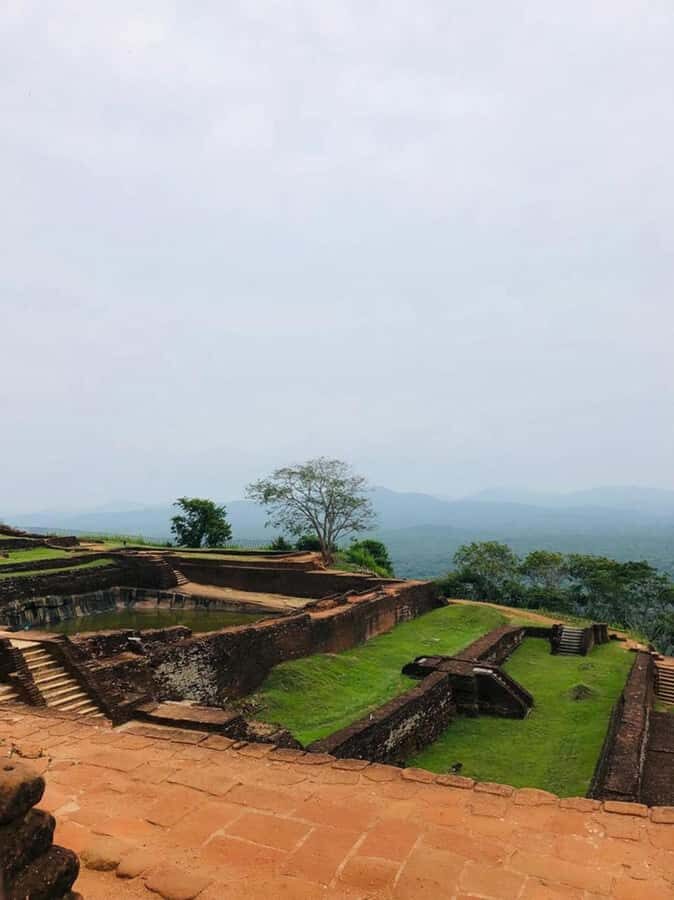 Colombo: Sigiriya Rock Fortress & Dambulla Cave Temple Tour - Dambulla Cave Temple: Five Caves, Murals, and 150 Golden Statues