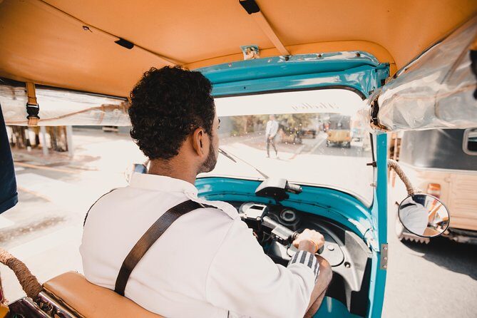 Colombo Tuk Tuk Safari - How the Colombo tuk-tuk food safari runs (and why 4 hours works)