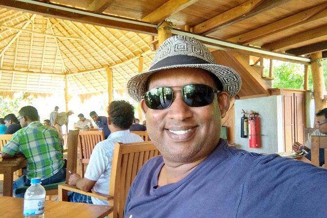 Colombo Walking Tour with Ajeet De Soyza - Central Bank Currency Museum: Greco-Roman meets Sri Lanka