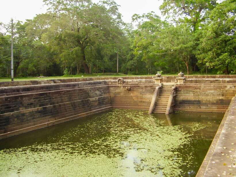 Dambulla: Anuradhapura and Mihintale Day Tour - Time, Sun, and Sacred-Site Footwear at Anuradhapura