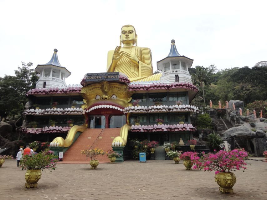 Dambulla: Cave Temple and Village All-Inclusive Tour - Comfort notes: what to wear and who should skip