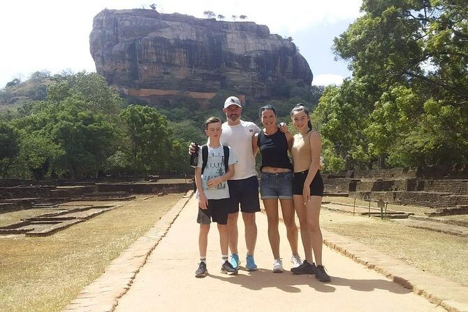 Dambulla & Sigiriya Day Tour from Colombo / Negombo with Lunch - Key things I’d bet on before you book