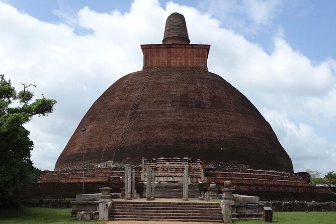 Day Tour Anuradhapura from Kandy by Lux Tours Lanka - Muragala (Guard Stone) and Ratnaprasada: a quick stone-symbol moment