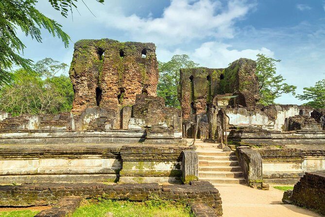 Day Tour from Dambulla to Sigiriya or Pidurangala & Polonnaruwa - How the auto-rickshaw day works from Dambulla