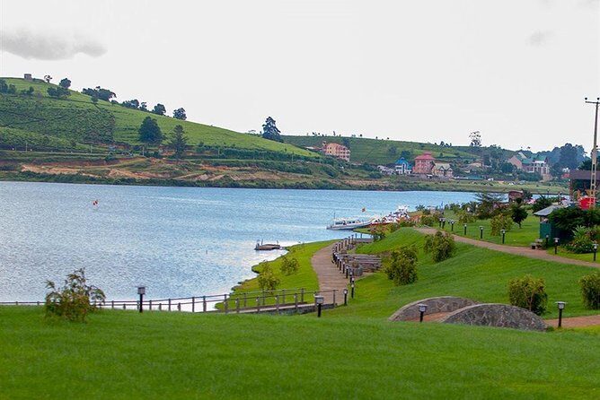 Day Tour to Nuwara Eliya from Kandy by Lux Tours Lanka - The feel of Nuwara Eliya: “Little England” with Sri Lankan reality