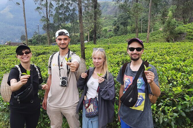 Day tour to Nuwareeliya (Little England) from Kandy - Gregory Lake: the quick payoff stop
