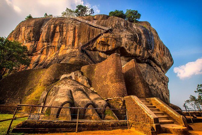 Day Trip to Sigiriya & Dambulla from Colombo - Key things that make this day trip tick