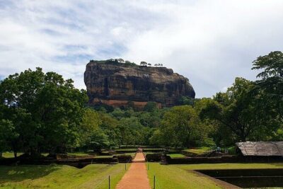 Day Trips from Kandy to Sigiriya with Village Experiences - Sigiriya Rock Fortress vs Pidurangala: Choose Your Climb Game