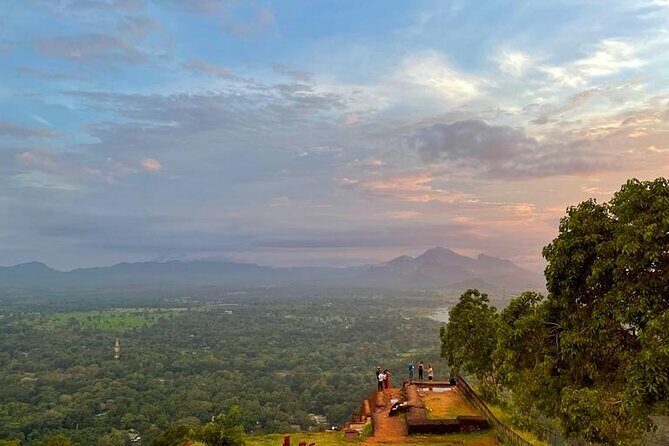 Day Trips from Kandy to Sigiriya with Village Experiences - A note on the driver-guide experience (Buddhika mentioned)