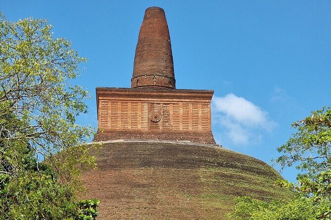 Delve Into Ancient Anuradhapura with Optional Visit to Mihintale - Gedige Ruins to Kuttam Pokuna: a city built around monks and water