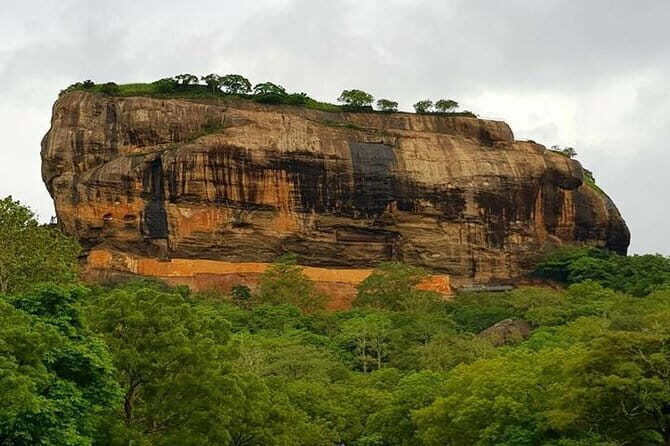 Discover Sigiriya Dambulla and Minneriya Park in Day Tour - Comfort, pacing, and what you should pack for an 11–12 hour day