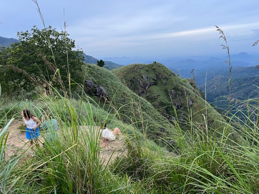 Discover the Best of Sri Lanka in 2 Days - Ramboda, tea country evenings, and the Old Post Office