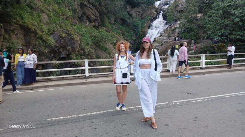 Ella: 9 Arches Bridge, Little Adam's Peak, Tea Factory - Tips to make your day smoother