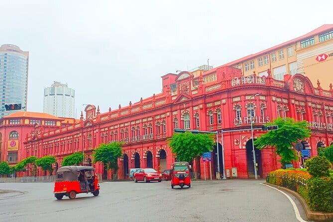 Explore Colombo City Highlights in a Private Tuk Tuk - The value of a private tuk tuk in Colombo