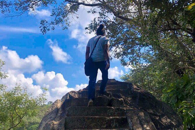 Explore & Ride the history of anuradhapura with Vogel Tours - Why a private overview of Anuradhapura saves you hours