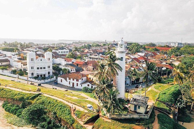 Explore the Beauty of South Coast in One Day - What to Pack for a South Coast Day (Without Overthinking)