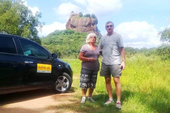 Fabulous 6 Days in Sri Lanka by Mahaweli from Colombo - Day 5: Galle coastal time, a river boat safari, and Colombo malls at night