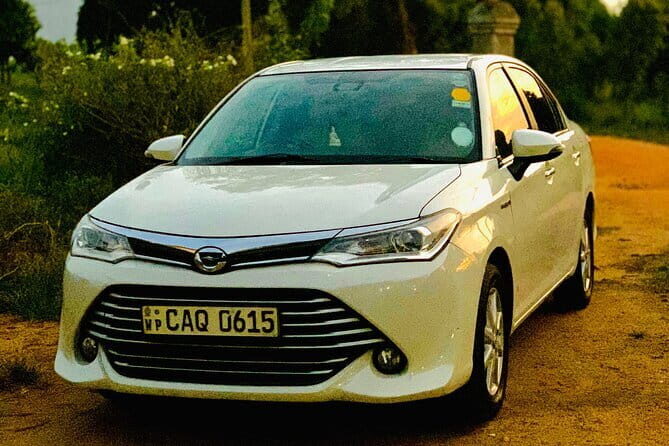 From Colombo Airport to Sigiriya or Kandy Private Transfer - Why pre-booking beats winging it with a random driver