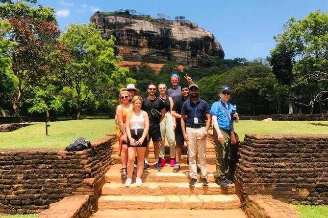 From Colombo: Sigiriya and Dambulla Day Trip and Safari - Oakray Woodcarvings: an easy souvenir lane that isn’t only plastic
