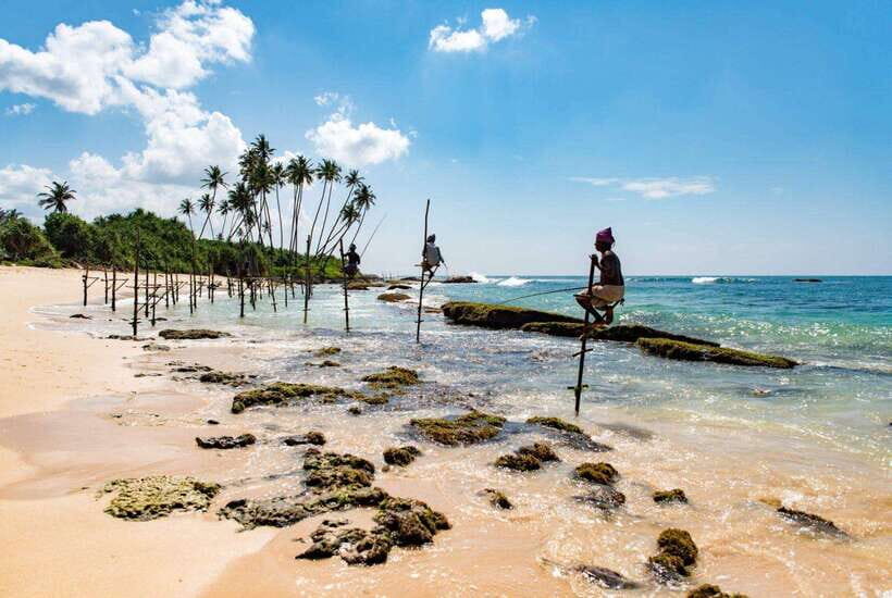 From Colombo to Galle Fort and Jungle Beach Day Trip - Kalutara Bodhiya (Kalutara Temple): a calm start before the coast