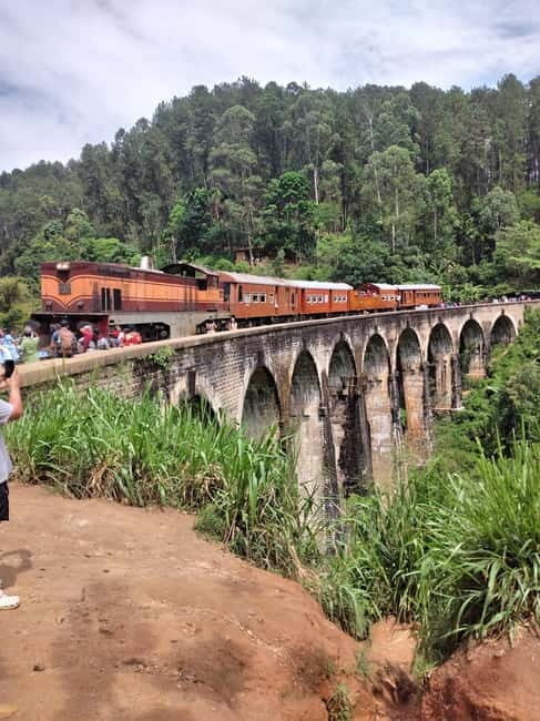 From Ella: Ella Unfogettable Day tour & Train Ride Tour - Little Adam’s Peak hike: the effort is real, plan for it
