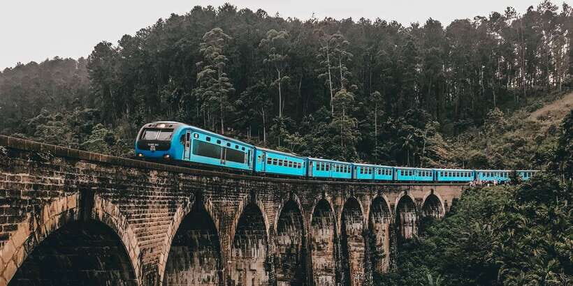 From Ella: Little Adam’s Peak and Nine Arches Bridge Hiking - Demodara Railway Station: The Spiral Loop and Tunnel Trick