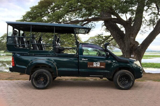 From: Ella - YALA Safari - Drop off: Arugam Bay / Arugambay - Patanangala beach break inside the park: breakfast + sea air