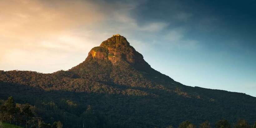 From Kandy: All Inclusive Adams Peak Epic Guided Hike - The briefing phase around 12:30 am