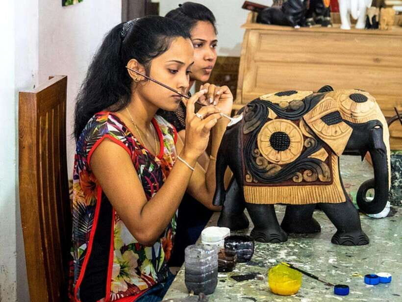 From Kandy: Ambuluwawa Full-Day Tour with Local Guide - Spice, herbs, and local wellness explanations