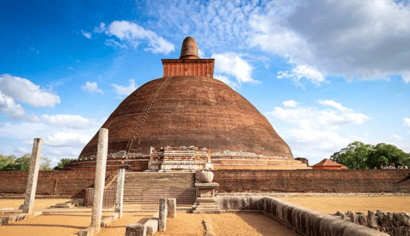 From Kandy: Anuradhapura Day Trip with Lunch - Royal Palace remains, Twin Ponds, and Samadhi Buddha Statue