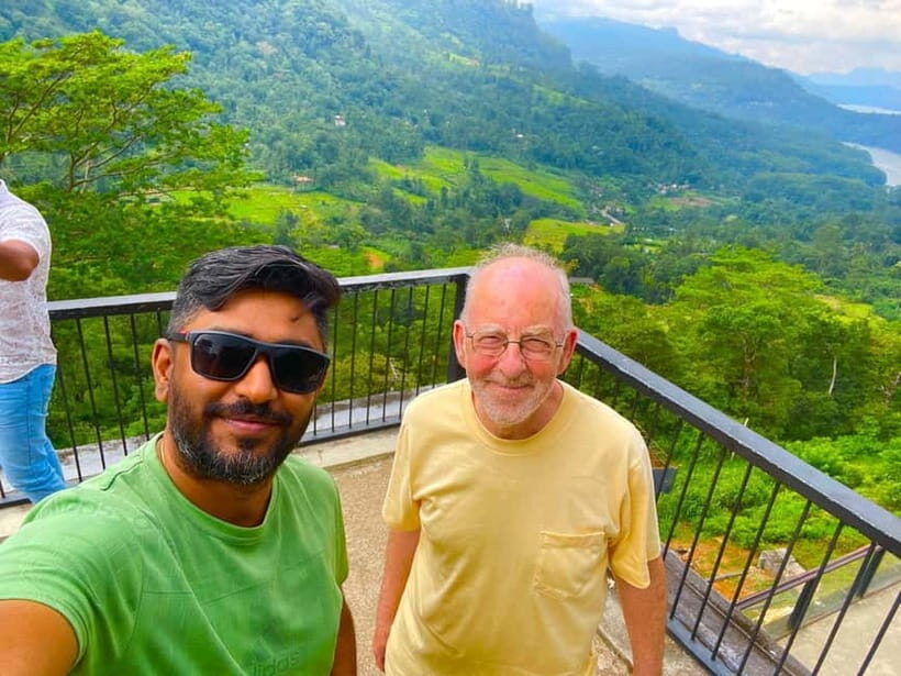 From Kandy: Ella Drop Tour via Nuwara Eliya - Tea stops that actually explain Sri Lanka: tea factory and Labukele plantations