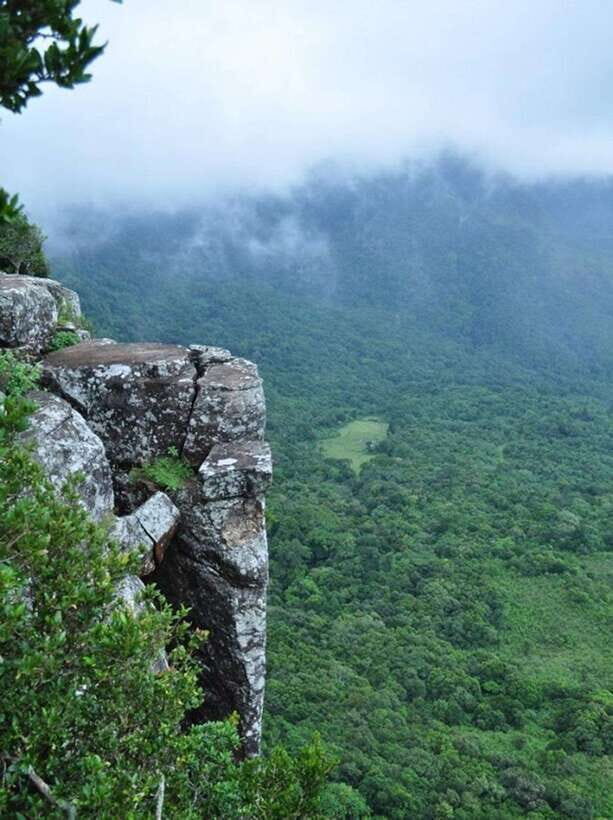 From Kandy: Knuckles Mountain Range Tuk Tuk Safari - From Kandy to Laggala-Pallegama: the ride starts the scenery
