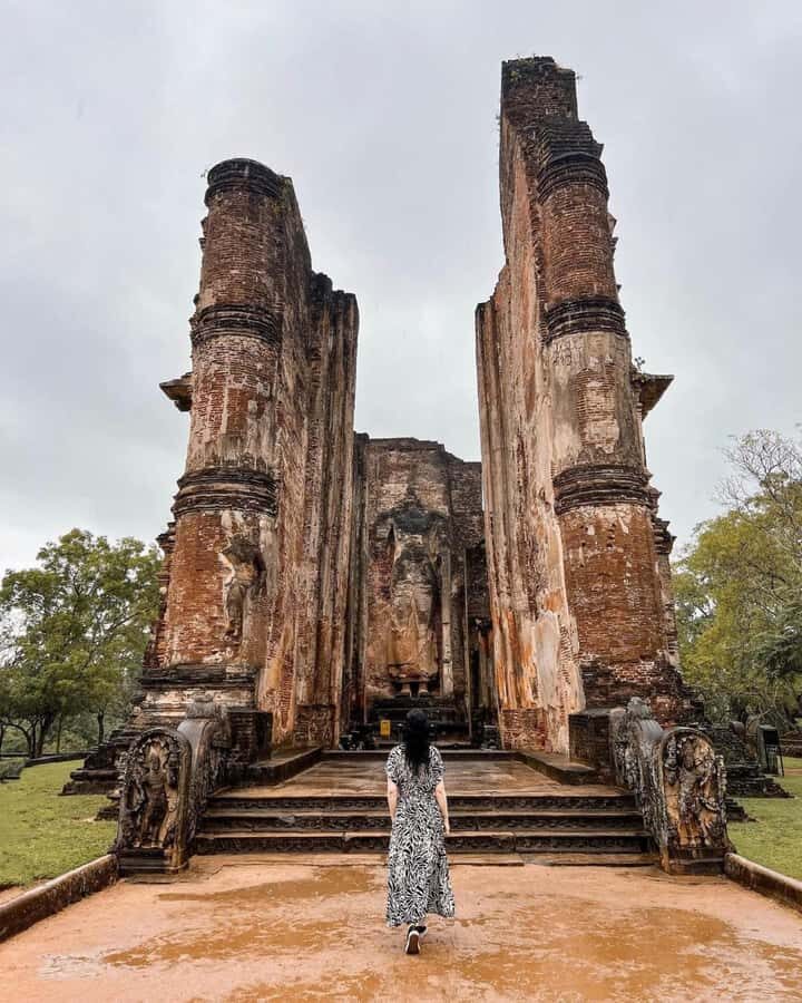 From Sigiriya :Polonnaruwa Ancient City Tour/Day Tour - Parakrama Samudra: walking beside an ancient reservoir project