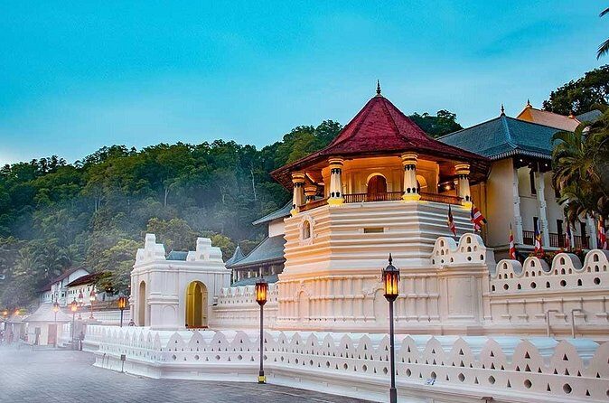 From Sigiriya to Kandy Transfer by Private Comfortable Car - Timing: The 5:00 AM to 9:00 PM Window and How to Use It