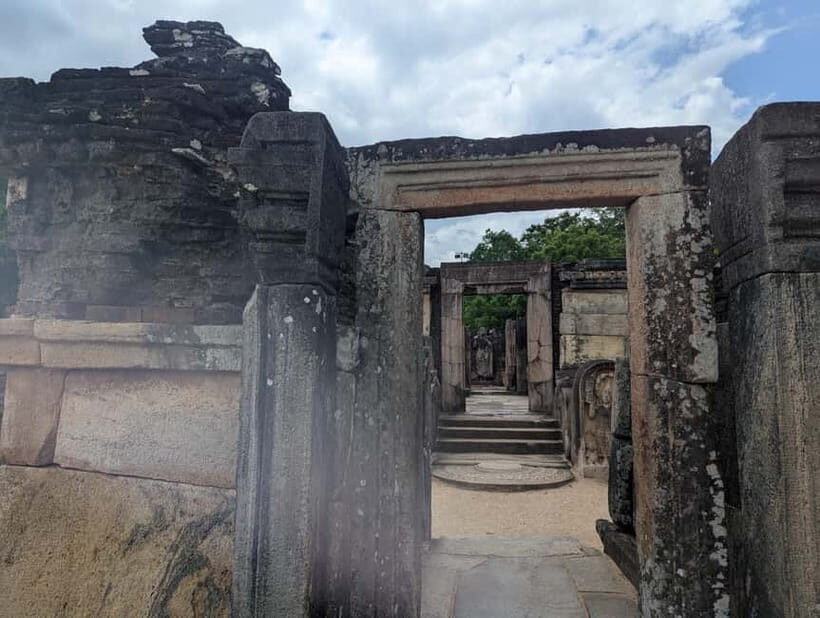 From Sigiriya:Polonnaruwa Day Tour with Farmers lunch - Price and Value: What $58 Covers, What Costs Extra