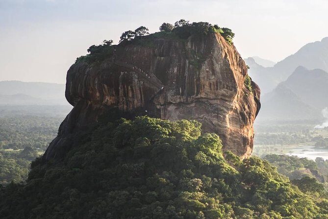 Full-Day Private Sigiriya and Dambulla from Kandy - Ibbankatuwa Megalithic Tombs: the small stop with big context