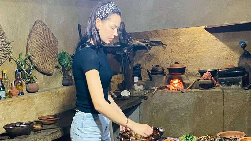Galle: Cooking Class at a Local Home and Market Tour - Small-group pace: you cook, you taste, you ask questions