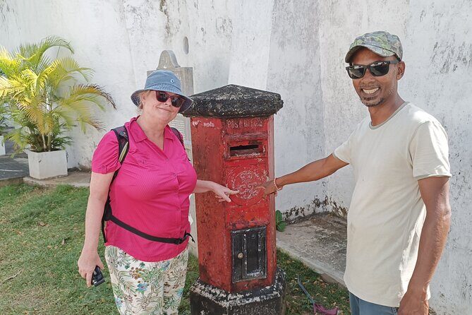Galle Fort Walking Tour with a local guide - Where you begin: the Clock Tower and instant orientation