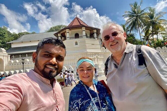 Guided Multi-Day Journey around Sri Lanka with Expert Driver - Day 2: Dambulla Cave Temple, Kandy’s Tooth Relic, and the Kandyan dance show