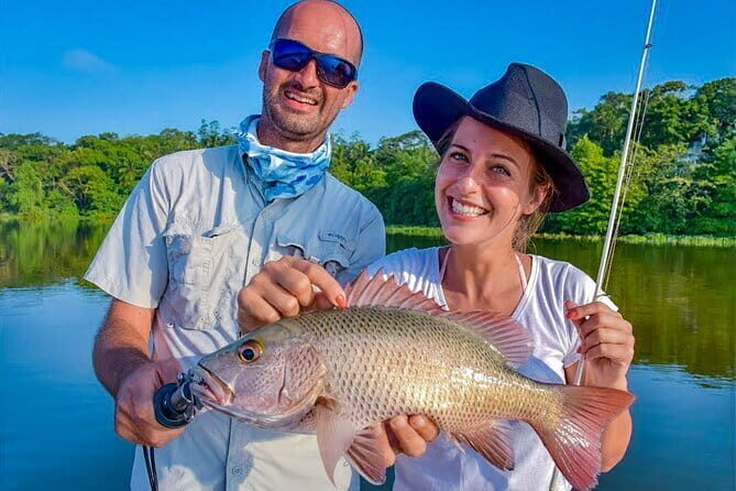 Half Day Tour to Muthurajawela, Lagoon, Dutch Canal and Mangroves - Negombo lagoon: where fishermen and wildlife share the same water