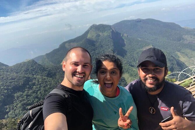 Horton Plains-World's End Tour From Nuwaraeliya - Wildlife spotting with a guide: more than just “someone to walk with”
