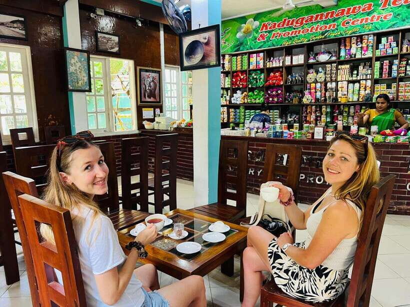 Kandy City Day Tour from Colombo, Negombo or Katunayake - Gems, wood carving, batik, and silk: crafts with optional shopping