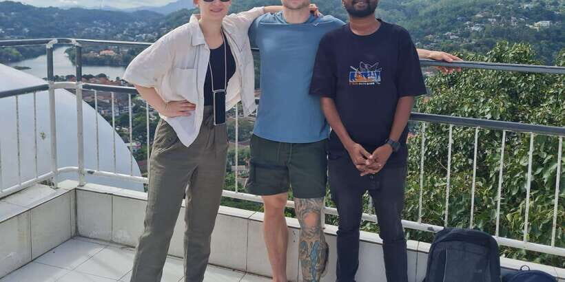 Kandy City Tour budget Taxi With Private Guided - Peradeniya Botanical Gardens: A Calm Break From the City