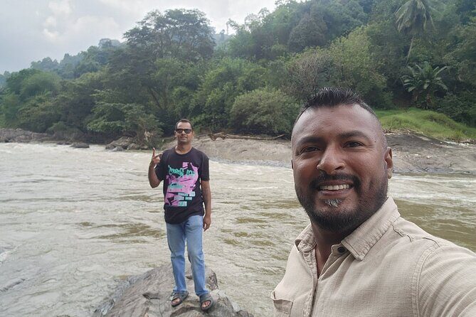 Kandy City Tour by Tuk Tuk with sana - First Stop: Temple of the Sacred Tooth Relic Without the Entry Rush
