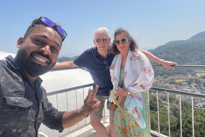 Kandy City Tour by TukTuk with Laka - Natural Gems and Gemmological Museum: why Sri Lanka’s stones show up everywhere