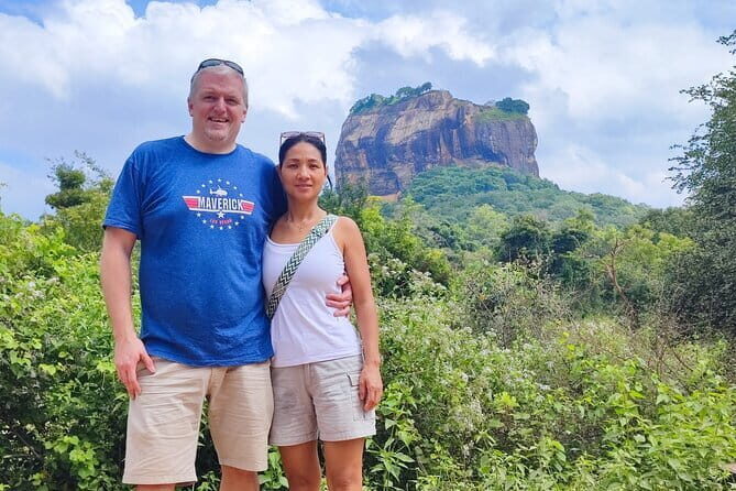 Kandy City Tour with Ambuluwawa by Tuk Tuk - Optional tea, wood carving, and Mahaweli River add-ons