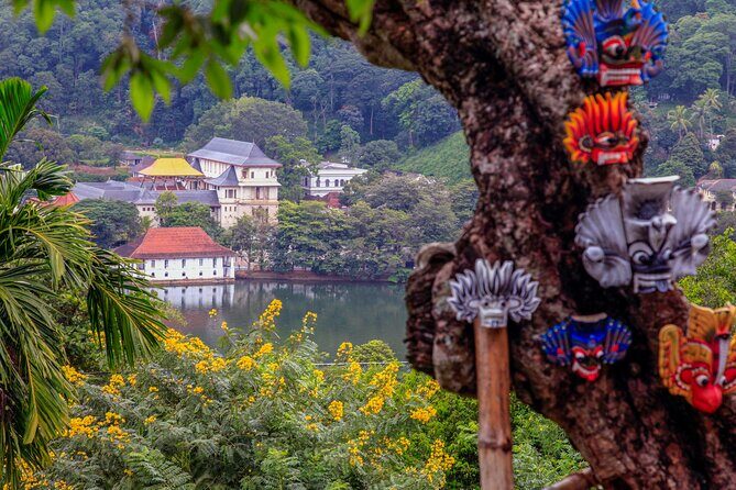 Kandy Day Tour From Colombo - Kandy town time: markets, squares, and tea-country mountain walls