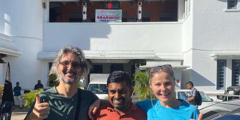 Kandy: Private City Highlights Guided Tour by Tuk-Tuk - The Temple of the Sacred Tooth Relic: Dress Rules and Real Priority