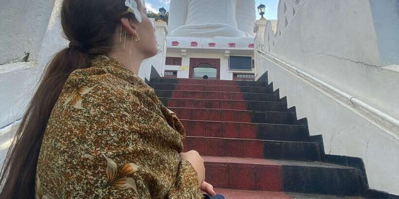 Kandy: Private City Highlights Guided Tour by Tuk-Tuk - Peradeniya’s Royal Botanic Gardens: Orchids and the Java Fig
